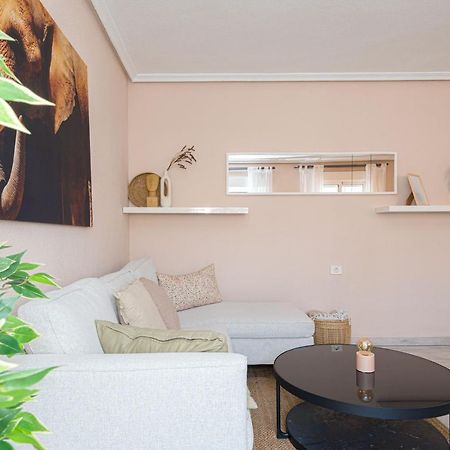 Casa Terra: Apartment 50 Meters From The Beach Торевьиа Экстерьер фото