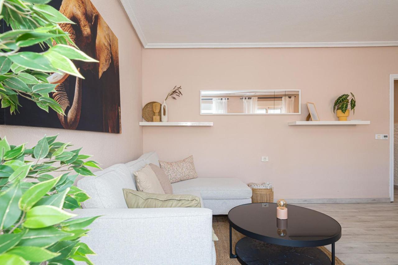 Casa Terra: Apartment 50 Meters From The Beach Торевьиа Экстерьер фото