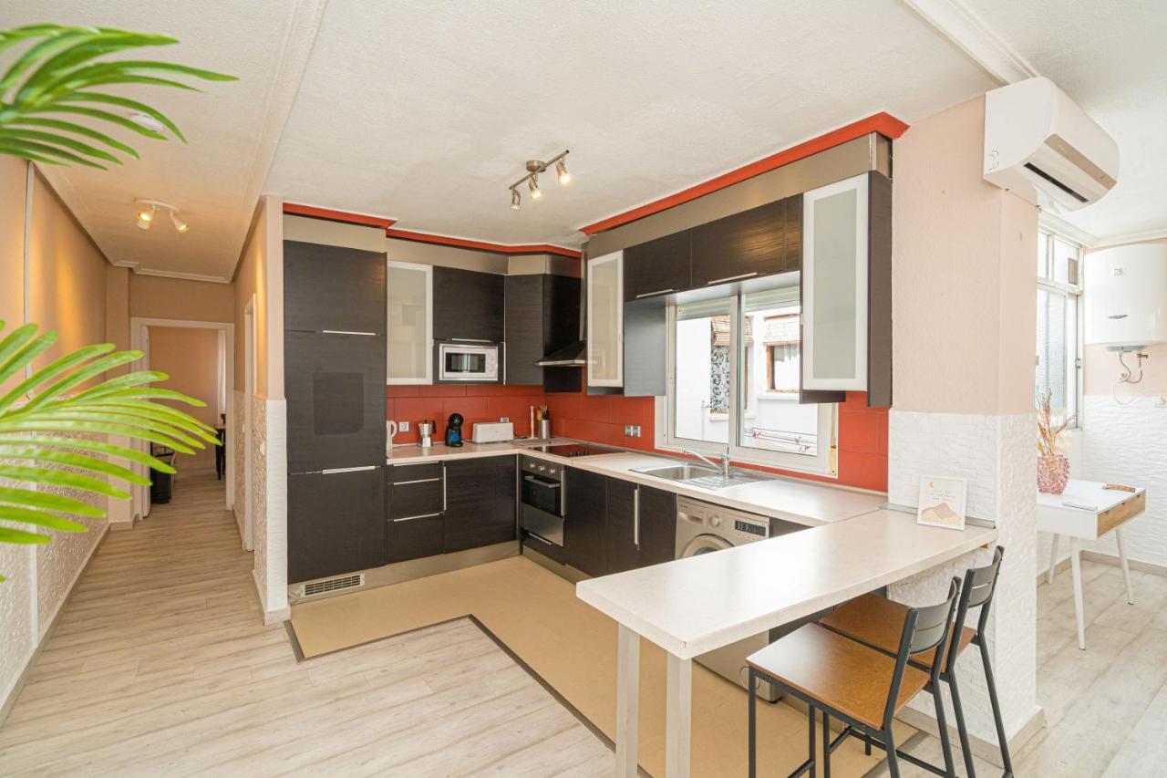 Casa Terra: Apartment 50 Meters From The Beach Торевьиа Экстерьер фото